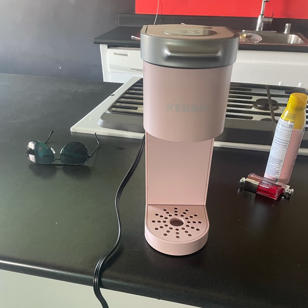 KEURIG MINI PINK